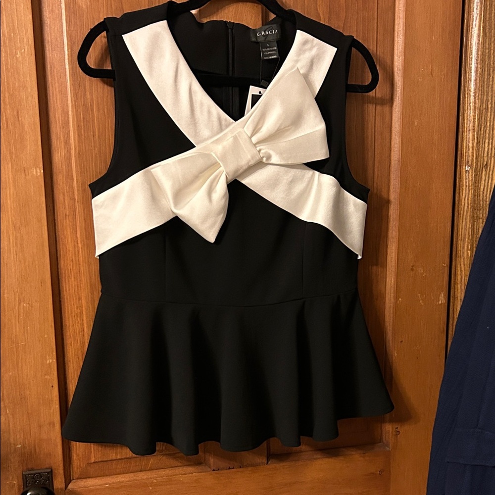 Gracia Black Top